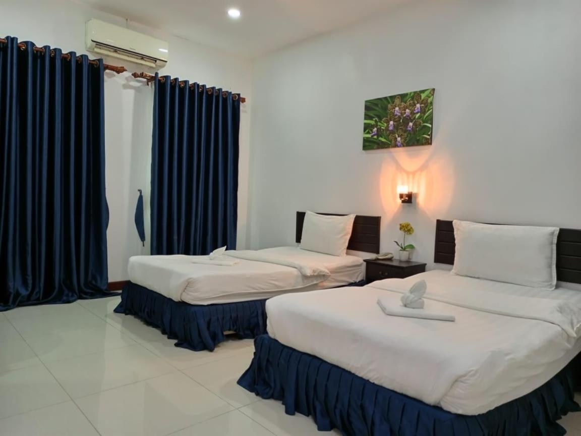 Subinh Hotel And Restaurant Pakse Exterior photo