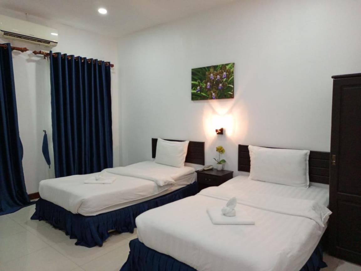 Subinh Hotel And Restaurant Pakse Exterior photo