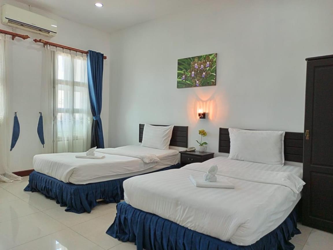 Subinh Hotel And Restaurant Pakse Exterior photo