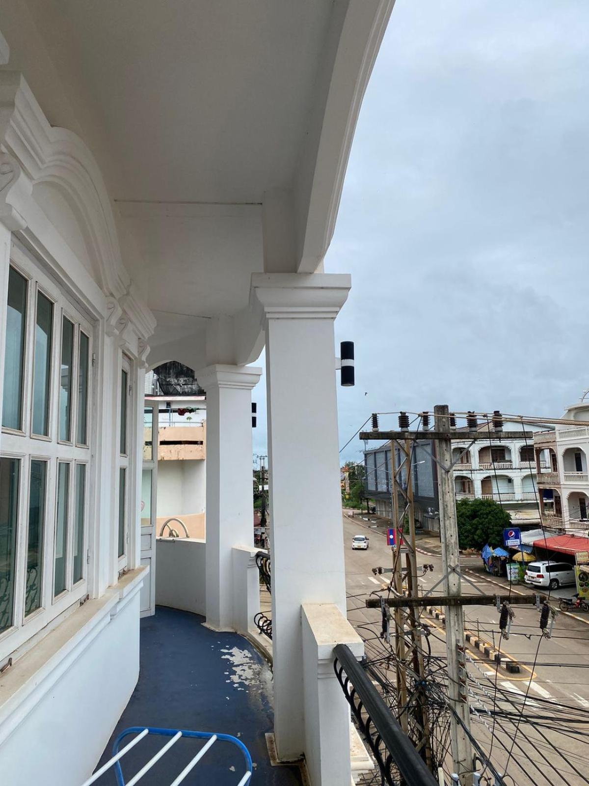 Subinh Hotel And Restaurant Pakse Exterior photo