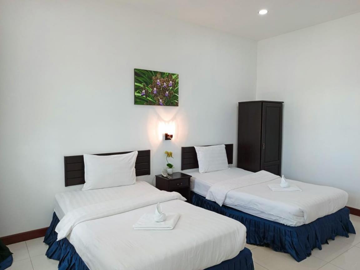 Subinh Hotel And Restaurant Pakse Exterior photo