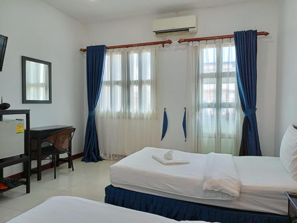 Subinh Hotel And Restaurant Pakse Exterior photo