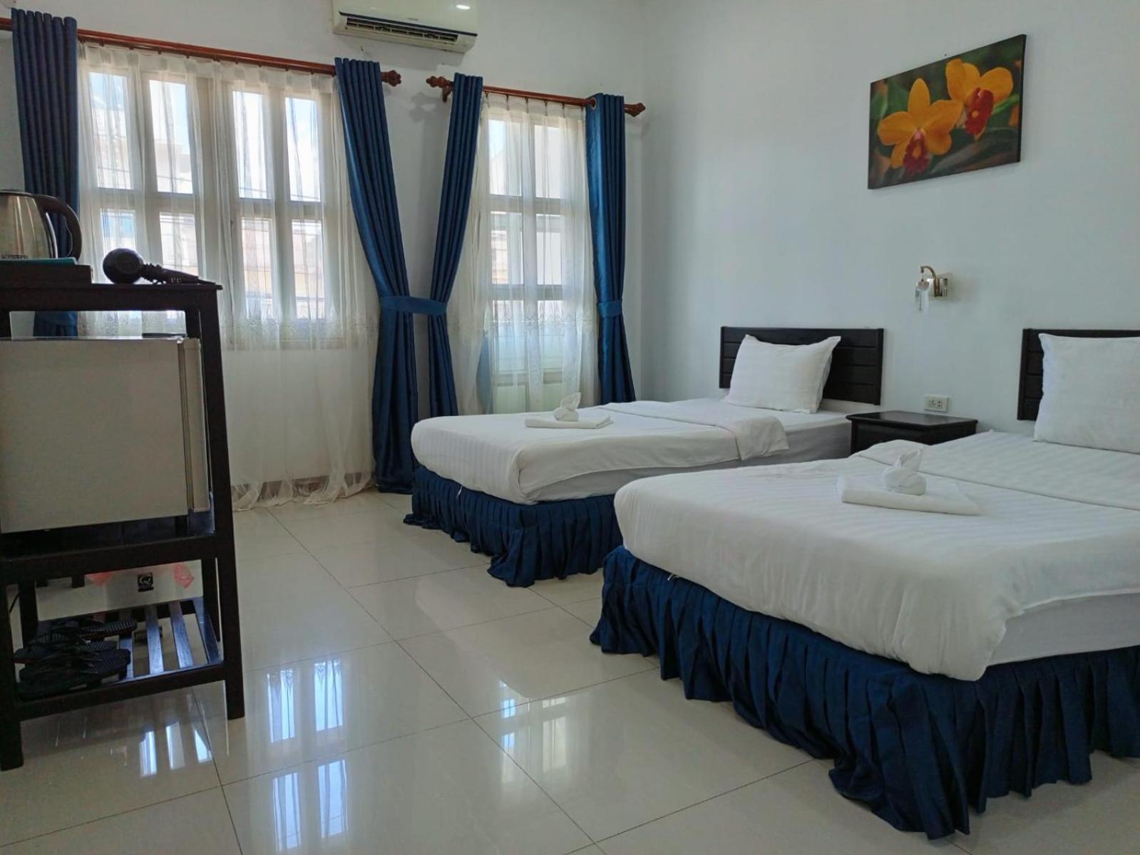 Subinh Hotel And Restaurant Pakse Exterior photo